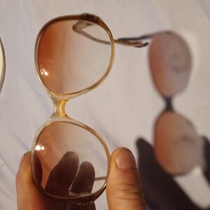 Stylish Gold Sunglasses